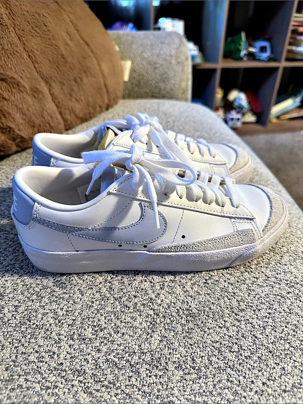 Nike Blazer Low '77 Suede (Light Smoke Grey / White) White & Light Smoke Grey